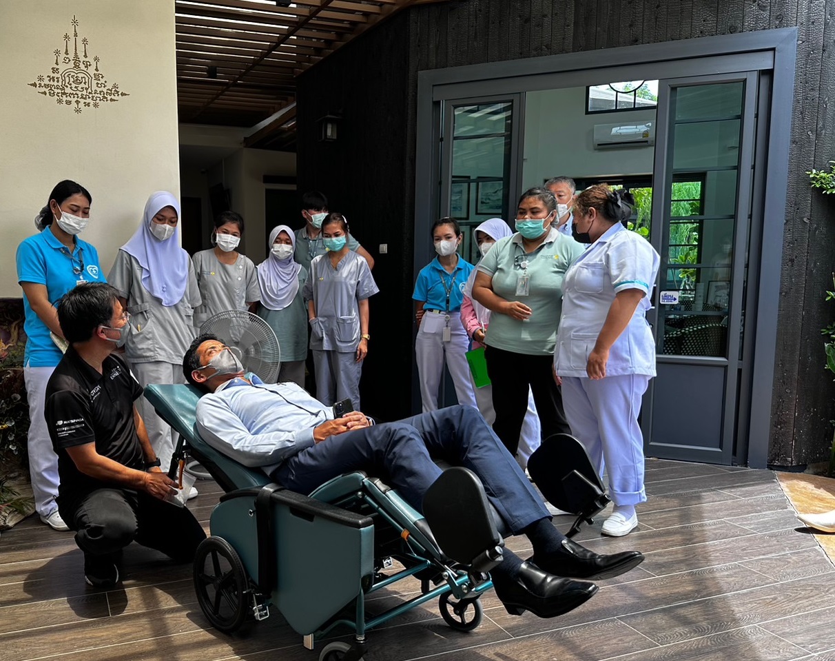 การอบรมวิธีเลือกใช้รถเข็นวีลแชร์ (wheelchair) ให้เหมาะกับสรีระผู้ใช้งาน