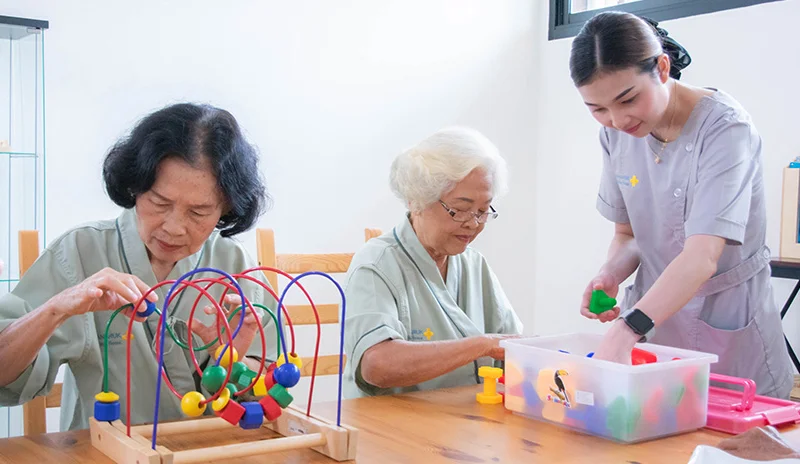 ศูนย์ฟื้นฟูผู้ป่วย<br>โรคหลอดเลือดสมอง